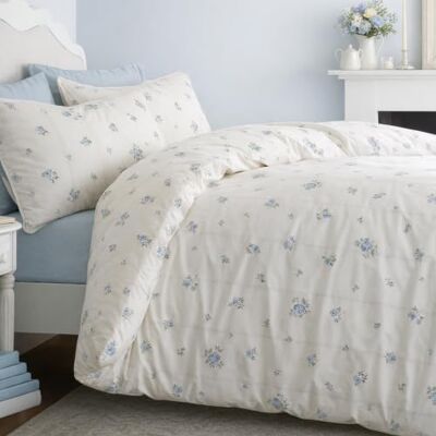 Bianca Vintage Rosebud Lace 200 Thread Count Double Duvet Set Blue Bianca Vintage Rosebud Lace 200 Thread Count Double Duvet Set Blue