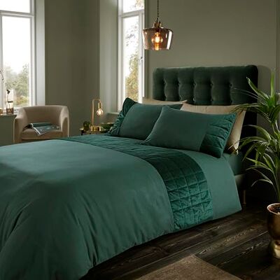 GC GAVENO CAVAILIA Velvet Quilt Cover King Size Bed Set Fancy Duvet Cover (230x220 cm) Breathable Comfy Bedding Sets King Polyester Bed Cover & Pillowcases Dark Green GC GAVENO CAVAILIA Velvet Quilt Cover King Size Bed Set Fancy Duvet Cover (230x220 cm) Breathable Comfy Bedding Sets King Polyester Bed Cover & Pillowcases Dark Green