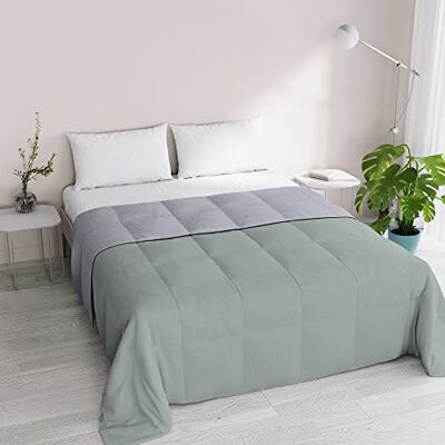 Italian Bed Linen Romantic Spring/Summer Quilt, Microfibre Fishing Hand, Double Size 260 x 260 cm, Grey/Silver Italian Bed Linen Romantic Spring/Summer Quilt, Microfibre Fishing Hand, Double Size 260 x 260 cm, Grey/Silver