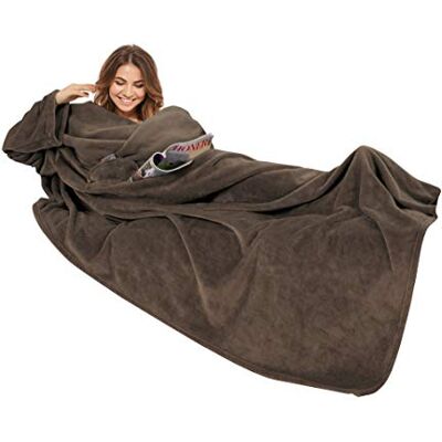 Gözze Premium Wearable Snuggle Blanket with Sleeves and Breast Pocket, 150 x 240 cm Brown Gözze Premium Wearable Snuggle Blanket with Sleeves and Breast Pocket, 150 x 240 cm Brown