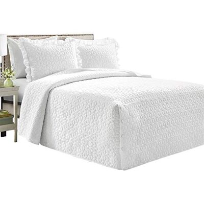 Lush Decor French Country Geo Ruffle Bedding, 3-Piece Bedspread Set (Queen, White) Lush Decor French Country Geo Ruffle Bedding, 3-Piece Bedspread Set (Queen, White)