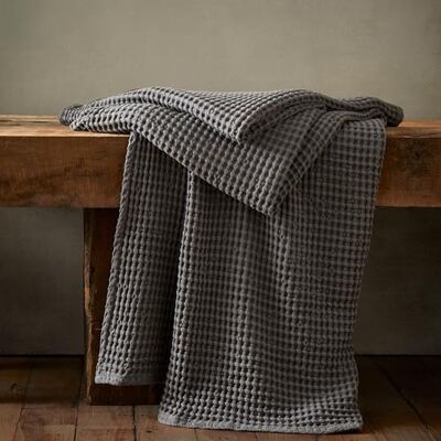 Pineapple Elephant Jaipur Chunky Waffle Cotton 150x200cm Blanket Throw Grey Pineapple Elephant Jaipur Chunky Waffle Cotton 150x200cm Blanket Throw Grey