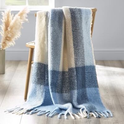 Catherine Lansfield Faux Mohair Check 130x170cm Blanket Throw Blue Catherine Lansfield Faux Mohair Check 130x170cm Blanket Throw Blue