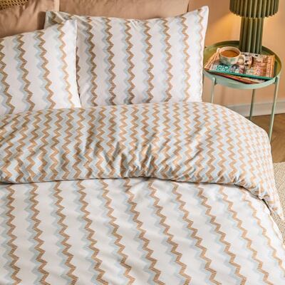 furn. Duvet Day Izzie Duvet Cover Set – Reversible Ultra Soft Bold Zig Zag Striped Bedding Set (Blue/Caramel Double) furn. Duvet Day Izzie Duvet Cover Set – Reversible Ultra Soft Bold Zig Zag Striped Bedding Set (Blue/Caramel Double)