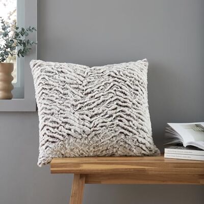 Catherine Lansfield Wolf Cushion 43x43cm Neutral Catherine Lansfield Wolf Cushion 43x43cm Neutral