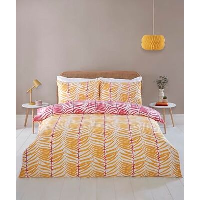 Rapport Home Tropical Trails Kingsize Duvet Set Luxurious Soft-Touch Palm Leaf Bedding for Vibrant Bedroom Decor Reversible Design Yellow & Pink Rapport Home Tropical Trails Kingsize Duvet Set Luxurious Soft-Touch Palm Leaf Bedding for Vibrant Bedroom Decor Reversible Design Yellow & Pink