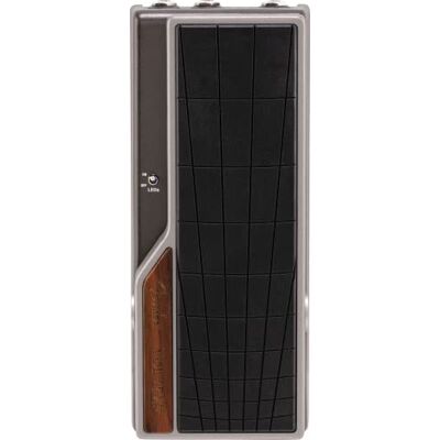 Fender ® Tread Light™ Expression/Volume Floor Effect Pedal Fender ® Tread Light™ Expression/Volume Floor Effect Pedal