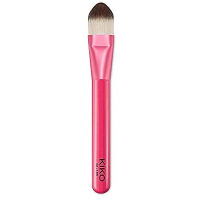 Kiko Milano Smart Foundation Brush Shade 101 Make-Up Brush Soft Fibres Precise Application Blendable Kiko Milano Smart Foundation Brush Shade 101 Make-Up Brush Soft Fibres Precise Application Blendable