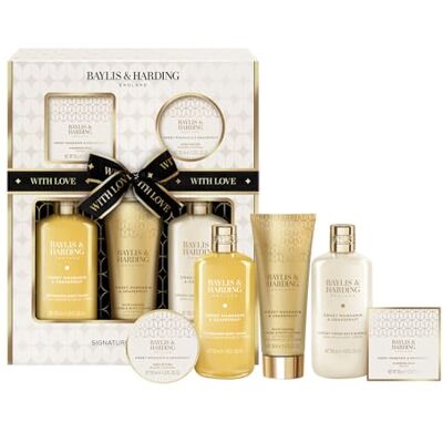 Baylis & Harding Sweet Mandarin & Grapefruit Perfect Pamper Gift Set Vegan Friendly (Pack of 1) Baylis & Harding Sweet Mandarin & Grapefruit Perfect Pamper Gift Set Vegan Friendly (Pack of 1)