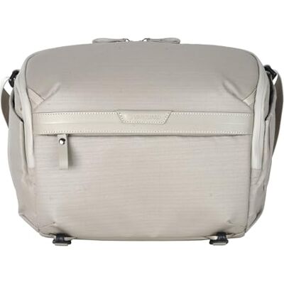 Vanguard Veo Metro S7l 7l Camera Shoulder Bag - Cream Vanguard Veo Metro S7l 7l Camera Shoulder Bag - Cream