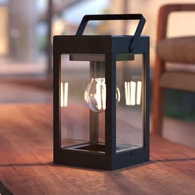 Solar Centre SolarCentre® Grosvenor Outdoor Solar Lantern Solar Centre SolarCentre® Grosvenor Outdoor Solar Lantern