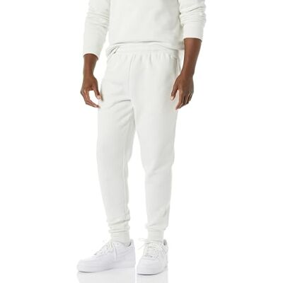 Amazon Essentials Men's Relaxed Fit Fleece Sweatpants, Light Grey, M Amazon Essentials Men's Relaxed Fit Fleece Sweatpants, Light Grey, M