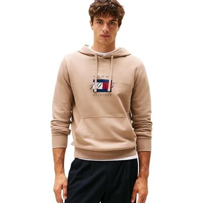 Tommy Hilfiger Men’s Linear Flag Graphic Cotton Hoodie, Beige (Coastal Taupe), M Tommy Hilfiger Men’s Linear Flag Graphic Cotton Hoodie, Beige (Coastal Taupe), M