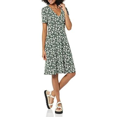 Amazon Essentials Women's Short-Sleeve V-Neck Fit and Flare Floral Jersey Dress, Dark Green Floral, XS Amazon Essentials Women's Short-Sleeve V-Neck Fit and Flare Floral Jersey Dress, Dark Green Floral, XS