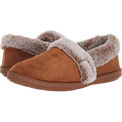 Skechers Women's Cozy Campfire Team Toasty Low Top Slippers, Brown Chestnut Microfiber Suede Faux Fur Line Csnt, 4 UK Skechers Women's Cozy Campfire Team Toasty Low Top Slippers, Brown Chestnut Microfiber Suede Faux Fur Line Csnt, 4 UK