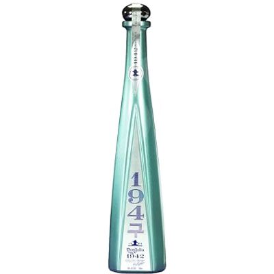 Don Julio 1942 Tequila 38% vol 70cl DJ Peggy Gou Limited Edition Smooth Caramel & Rich Chocolate Bold & Unforgettable Don Julio 1942 Tequila 38% vol 70cl DJ Peggy Gou Limited Edition Smooth Caramel & Rich Chocolate Bold & Unforgettable
