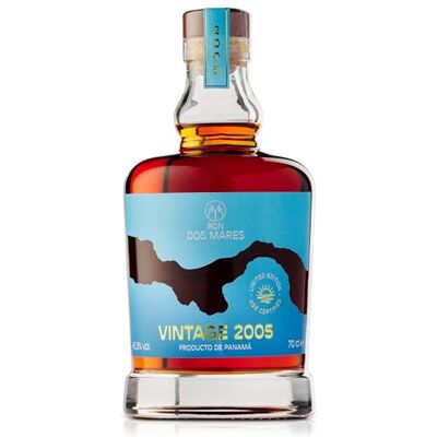 Ron Dos Mares Vintage 2005 19 Year Old Panama Rum Tropical Aged in Ex-Bourbon Casks Limited Edition Age-Certified 45.3% ABV 70cl Ron Dos Mares Vintage 2005 19 Year Old Panama Rum Tropical Aged in Ex-Bourbon Casks Limited Edition Age-Certified 45.3% ABV 70cl