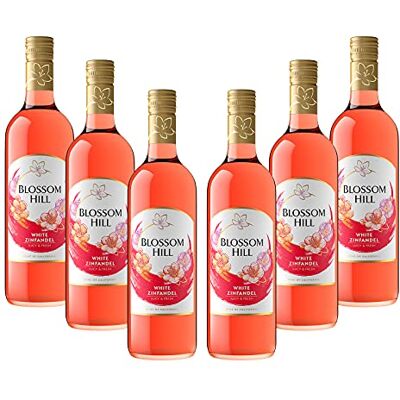 Blossom Hill White Zinfandel Rose Wine 75 cl (Case of 6) Blossom Hill White Zinfandel Rose Wine 75 cl (Case of 6)