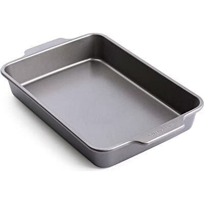 KitchenAid Bakeware 33cm Cake/Oven Tray KitchenAid Bakeware 33cm Cake/Oven Tray