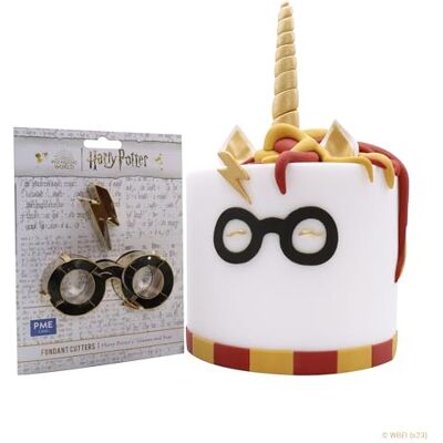 PME Harry Potter Fondant & Cookie Cutter, Set of 2, Harry's Glasses & Scar, Large, Gold PME Harry Potter Fondant & Cookie Cutter, Set of 2, Harry's Glasses & Scar, Large, Gold