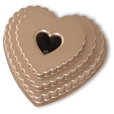 Nordic Ware Tiered Heart Cast Bundt Pan, Original Cast Aluminium Bundt Tin, Official Bundt Cake Tin with Heart Pattern, Premium Cake Mould Made in The USA, Colour: Toffee Nordic Ware Tiered Heart Cast Bundt Pan, Original Cast Aluminium Bundt Tin, Official Bundt Cake Tin with Heart Pattern, Premium Cake Mould Made in The USA, Colour: Toffee