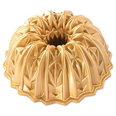 Nordic Ware Cut Crystal 10-Cup Bundt Pan, Original Cast Aluminium Bundt Tin, Bundt Cake Tin with Crystal Design, Cake Mould Made in The USA, Colour: Gold Nordic Ware Cut Crystal 10-Cup Bundt Pan, Original Cast Aluminium Bundt Tin, Bundt Cake Tin with Crystal Design, Cake Mould Made in The USA, Colour: Gold