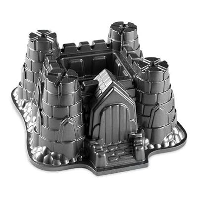 Nordic Ware Castle Bundt Pan, 3D Cast Aluminium Bundt Tin, Bundt Cake Tin for Birthday Cake, Premium Cake Mould Made in The USA, Colour: Blue Nordic Ware Castle Bundt Pan, 3D Cast Aluminium Bundt Tin, Bundt Cake Tin for Birthday Cake, Premium Cake Mould Made in The USA, Colour: Blue