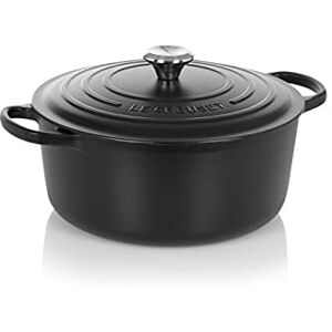 LE CREUSET Signature Enamelled Cast Iron Round Casserole Dish With Lid, 26 cm, 5.3 Litre, Matte Black, 21177260000430 LE CREUSET Signature Enamelled Cast Iron Round Casserole Dish With Lid, 26 cm, 5.3 Litre, Matte Black, 21177260000430