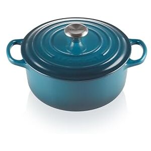 LE CREUSET Signature Enamelled Cast Iron Round Casserole Dish With Lid, 20 cm, 2.4 Litres, Deep Teal, 21177206422430 LE CREUSET Signature Enamelled Cast Iron Round Casserole Dish With Lid, 20 cm, 2.4 Litres, Deep Teal, 21177206422430