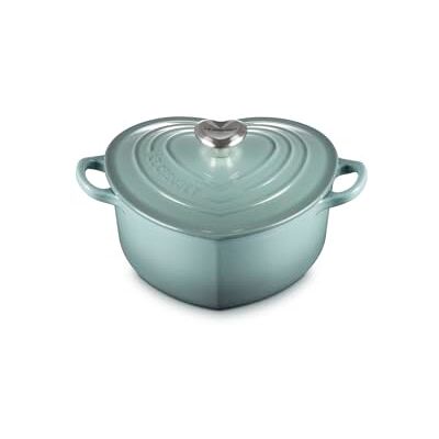 Le Creuset Heart-Shaped Cast Iron Casserole - Sea Salt Le Creuset Heart-Shaped Cast Iron Casserole - Sea Salt