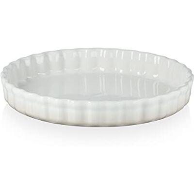 LE CREUSET Heritage Fluted Flan Dish, Stoneware, 28 cm, 1.82 kg, Meringue, 71120287160001 LE CREUSET Heritage Fluted Flan Dish, Stoneware, 28 cm, 1.82 kg, Meringue, 71120287160001