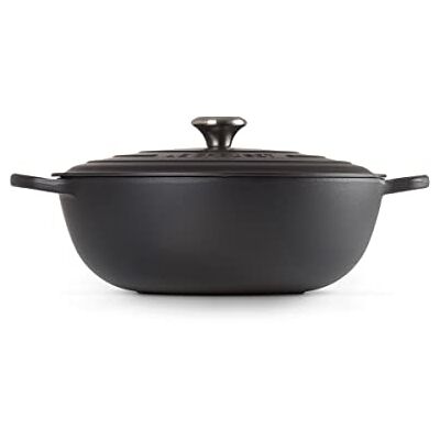 LE CREUSET Signature Soup Pot 32cm Matte Black SS Knob LE CREUSET Signature Soup Pot 32cm Matte Black SS Knob