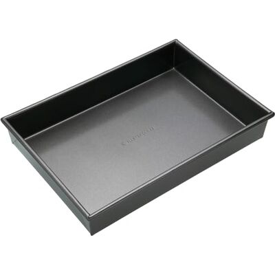 MasterClass 35 x 24 cm Baking/Roasting Tray with PFOA Non Stick, Robust 1 mm Carbon Steel Deep Rectangular Traybake Tin, Grey MasterClass 35 x 24 cm Baking/Roasting Tray with PFOA Non Stick, Robust 1 mm Carbon Steel Deep Rectangular Traybake Tin, Grey