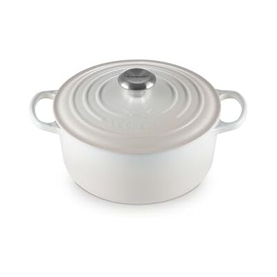 LE CREUSET Signature Enamelled Cast Iron Round Casserole Dish With Lid, 24 cm, 4.2 Litre, Meringue, 21177247164430 LE CREUSET Signature Enamelled Cast Iron Round Casserole Dish With Lid, 24 cm, 4.2 Litre, Meringue, 21177247164430