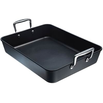 LE CREUSET Toughened Non-Stick Rectangular Roaster, 35 cm, 52104350010101 LE CREUSET Toughened Non-Stick Rectangular Roaster, 35 cm, 52104350010101