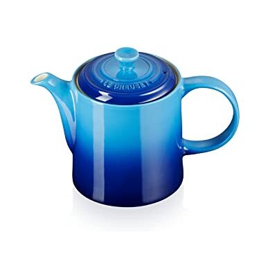 LE CREUSET Grand Teapot, Stoneware, 1.3 litres, Serves 4 Cups, Azure, 70703132200000 LE CREUSET Grand Teapot, Stoneware, 1.3 litres, Serves 4 Cups, Azure, 70703132200000