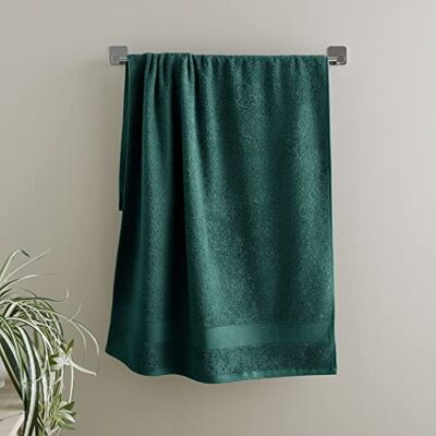 Catherine Lansfield Anti-Bacterial Forest Green Bath Sheet Catherine Lansfield Anti-Bacterial Forest Green Bath Sheet
