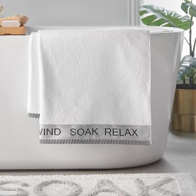 Catherine Lansfield Relax And Unwind 4 Piece Towel Set White Catherine Lansfield Relax And Unwind 4 Piece Towel Set White