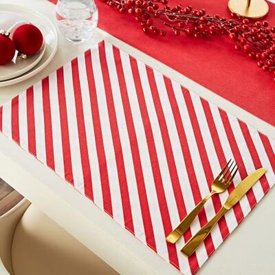 Catherine Lansfield Christmas Candy Cane Cotton 30x46 cm Dining Placemat 4 Pack White Red Catherine Lansfield Christmas Candy Cane Cotton 30x46 cm Dining Placemat 4 Pack White Red