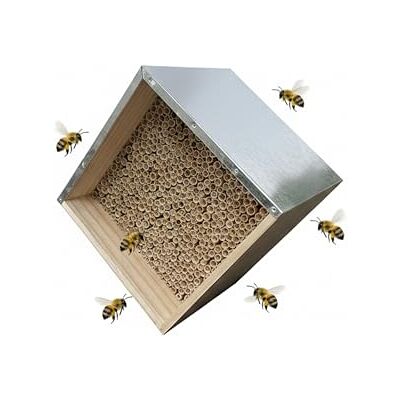Relaxdays Bee House, Pine Wood with Galvanised Metal Roof, Reed & Bamboo Tubes, Garden Hanging, Natural/Silver, 31.5 x 3 Relaxdays Bee House, Pine Wood with Galvanised Metal Roof, Reed & Bamboo Tubes, Garden Hanging, Natural/Silver, 31.5 x 3
