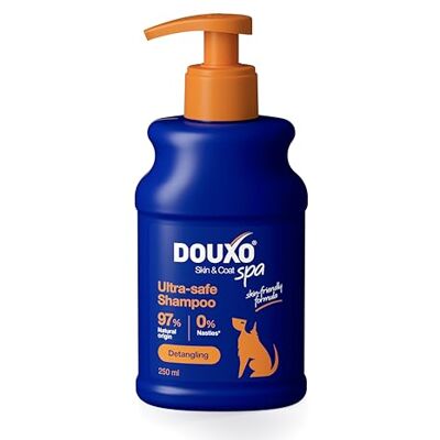 Douxo Spa 2 in 1 Detangling Dog Shampoo, 250 ml, Cleans and Deeply Hydrates the Skin, Leaves the Fur Soft, Silky and Knot Free, pH Balanced and Hypoallergenic, Ultra-Safe Skin-Friendly Formula Douxo Spa 2 in 1 Detangling Dog Shampoo, 250 ml, Cleans and Deeply Hydrates the Skin, Leaves the Fur Soft, Silky and Knot Free, pH Balanced and Hypoallergenic, Ultra-Safe Skin-Friendly Formula