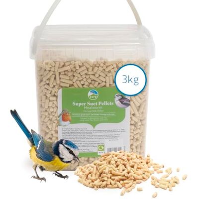 RSPB Super Suet Pellets, Wild Bird Food for Small Birds, Robins, and Common Garden Breeds, High Energy and Protein with Mealworms, Suitable for Year-Round Feeding, Made in the UK (3kg Tub) RSPB Super Suet Pellets, Wild Bird Food for Small Birds, Robins, and Common Garden Breeds, High Energy and Protein with Mealworms, Suitable for Year-Round Feeding, Made in the UK (3kg Tub)