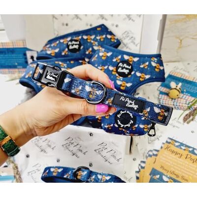 Pet Pooch Boutique BLUE BUZZY BUMBLE BEE DOG COLLAR S Pet Pooch Boutique BLUE BUZZY BUMBLE BEE DOG COLLAR S