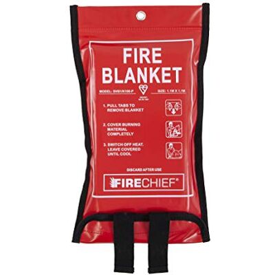 Firechief SVB1/K100-P Premium Kitemarked Fire Blanket Small Fire Blanket (1.1 m x 1.1 m) Suited For Use Around The Home (Kitchen, Office, Garage), 101-1489, Red Firechief SVB1/K100-P Premium Kitemarked Fire Blanket Small Fire Blanket (1.1 m x 1.1 m) Suited For Use Around The Home (Kitchen, Office, Garage), 101-1489, Red