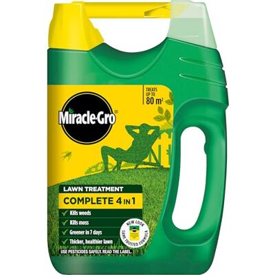 Miracle-Gro Complete 4 in 1 Lawn Food, 80 m² handheld spreader, Lawn Food, Weed & Moss Control Miracle-Gro Complete 4 in 1 Lawn Food, 80 m² handheld spreader, Lawn Food, Weed & Moss Control