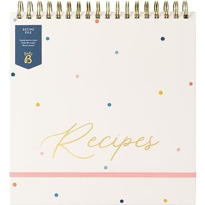 Busy B Recipe File Spot Flip Top Recipe Organiser with Built-in Stand, 16 Recipe Cards, Plastic Sleeves, Index Cards and Space for 80 Recipes FSC® Certified Busy B Recipe File Spot Flip Top Recipe Organiser with Built-in Stand, 16 Recipe Cards, Plastic Sleeves, Index Cards and Space for 80 Recipes FSC® Certified
