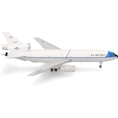 Herpa Model Aircraft USAF McDonnell Douglas KC-10 Extender 2nd BW, Barksdale AB (original delivery colors) 79-0433, miniature at 1:500 scale, collector's item, aircraft model without stand, metal Herpa Model Aircraft USAF McDonnell Douglas KC-10 Extender 2nd BW, Barksdale AB (original delivery colors) 79-0433, miniature at 1:500 scale, collector's item, aircraft model without stand, metal
