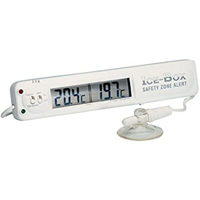 Hygiplas Digital Fridge Freezer Thermometer with Alarm, 135x26mm Easily mounts outside fridges or freezers with a 1m probe cable, displaying temperatures in both Celsius and Fahrenheit. Hygiplas Digital Fridge Freezer Thermometer with Alarm, 135x26mm Easily mounts outside fridges or freezers with a 1m probe cable, displaying temperatures in both Celsius and Fahrenheit.