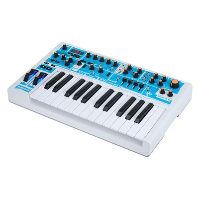 Novation Bass Station II Swifty Edition Novation Bass Station II Swifty Edition