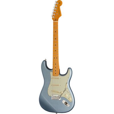 Fender Ultra Luxe 60s Strat MN IBM Ice Blue Metallic Fender Ultra Luxe 60s Strat MN IBM Ice Blue Metallic